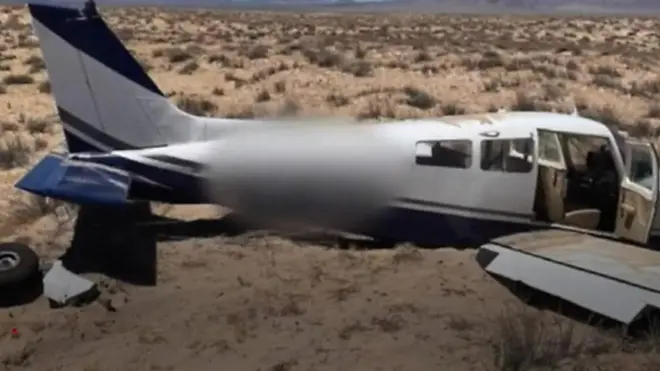 بالفيديو: لحظة هبوط اضطراري في الصحراء