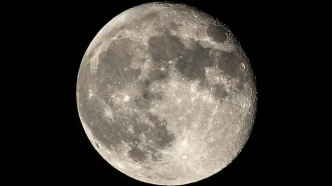 The moon above Tel aviv