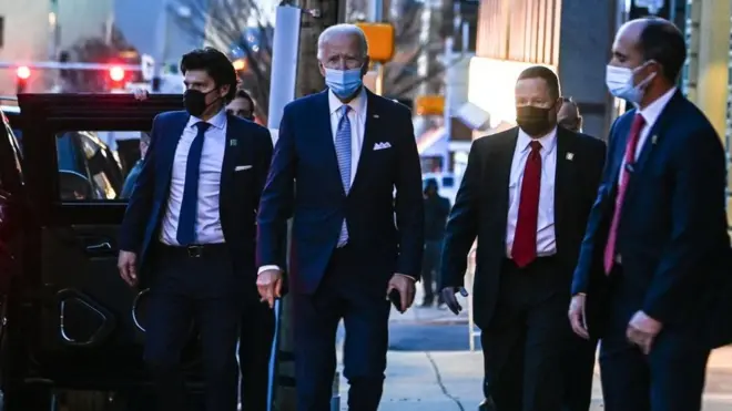 Joe Biden mengaku merasa yakin masa transisi bisa berlangsung dengan lebih cepat