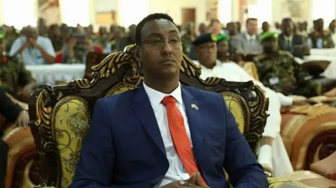 Lama oga sababta uu Cabdirashiid Cabdullaahi Maxamed isaga casilay xilka wasaaradda gaashaandhigga