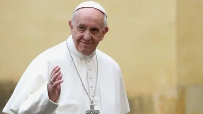 Paus Fransiskus mengatakan dia ingin mengunjungi Cina.