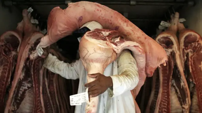 Власти Бразилии вскрыли схему махинаций с качеством мяса