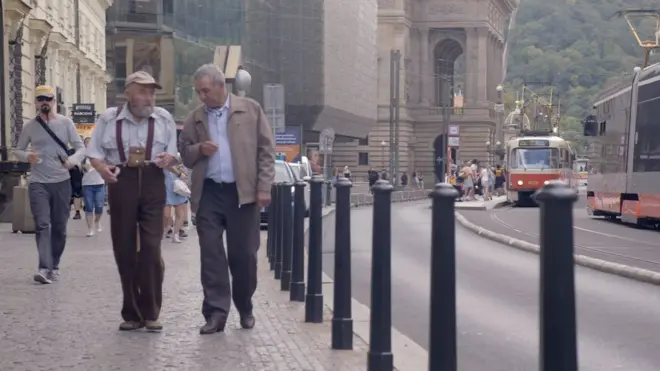 Алим и Фердинанд в 1968 году были друг от друга на расстоянии километра.