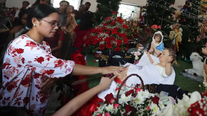 Waldaa Baankoog kanatti namooti bobboca dhaloota Yesuus agarsisu harkaan tuquuf hiriira qabataniiru