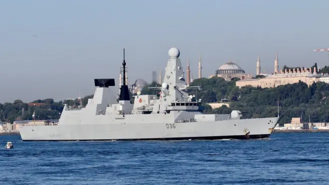 Dooniin Waraana Biritiish kun jalqaba ji'a kana Istaanbul wayita turetti