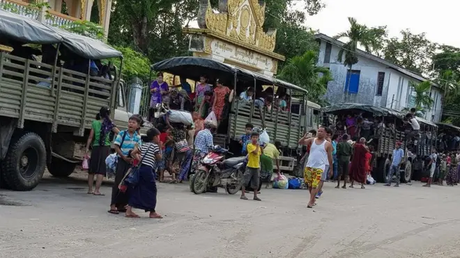 လူပေါင်းတစ်ထောင့် နှစ်ရာကျော် ပါဝင်