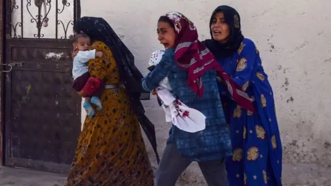 Warga sipil juga menjadi korban di dalam Turki sendiri.