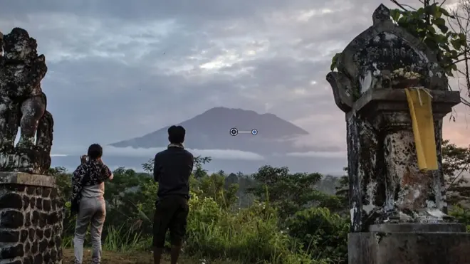 На Бали ждут извержения вулкана
