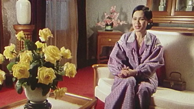 สมเด็จพระนางเจ้าฯ พระบรมราชินีนาถ