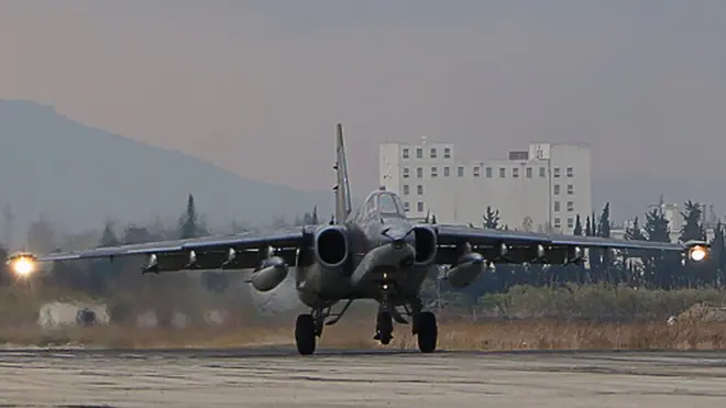 تقدم المقاتلات الروسية دعما لقوات الحكومة السورية