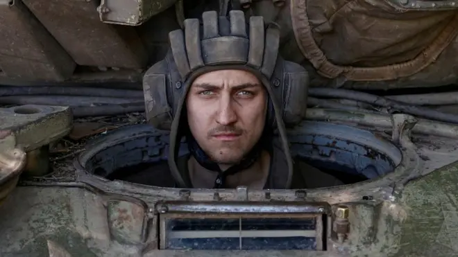 Український військовий на Донбасі