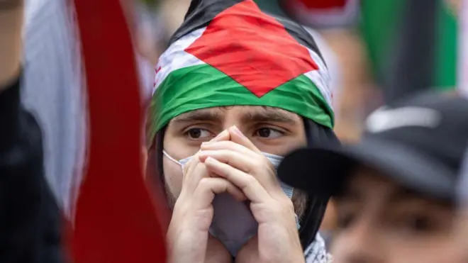 फ़लस्तीनियों के समर्थन में प्रदर्शन