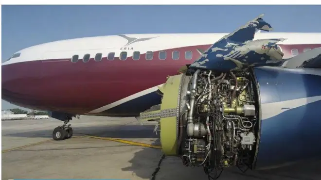 Aworan ọkọ ofurufu naa.