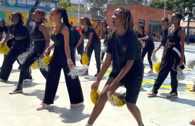 Xtreme Cheerleaders b'i Kigali mu Rwanda