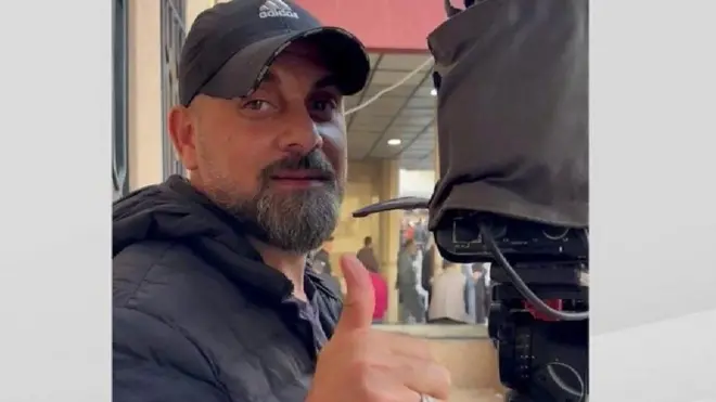 الصحفي والمصور سامر أبو دقة