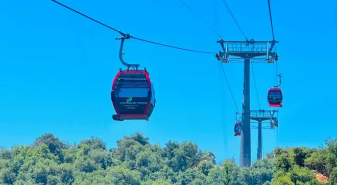 عربة تلفريك عجلون