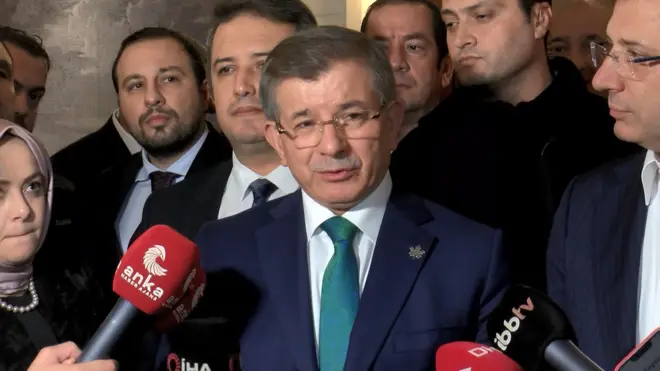 Davutoğlu’ndan Akşener ve Kılıçdaroğlu görüşmesi yorumu: “Bir kriz toplantısı olarak görülmemeli”