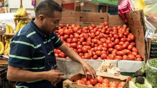 Vendedor de tomates en México