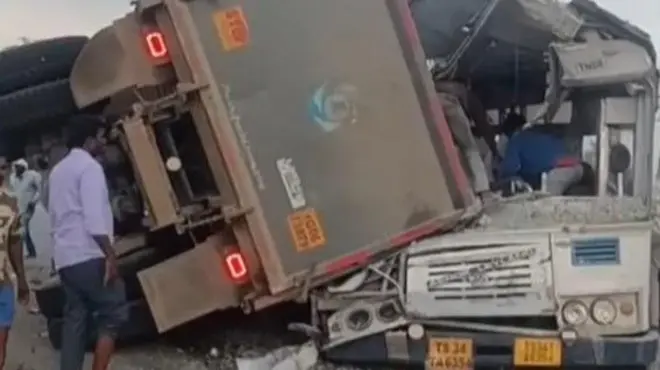 టీజీఎస్‌ఆర్టీసీ, ఏపీఎస్ఆర్టీసీ, చేవెళ్ల బస్సు ప్రమాదం, వాహనం ఇన్సూరెన్స్