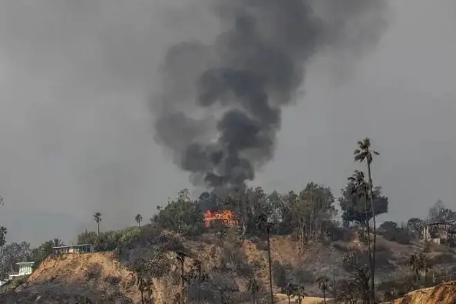 Dabka ayaa soo xoogaysanaya