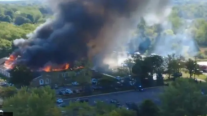 Ile ijọsin ti agbebọn jo nina