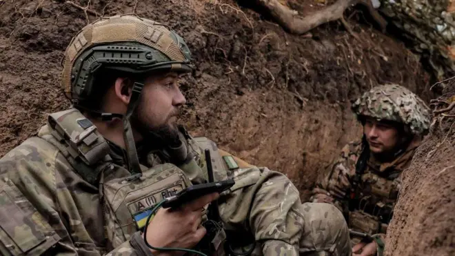 Українські військові на позиціях.