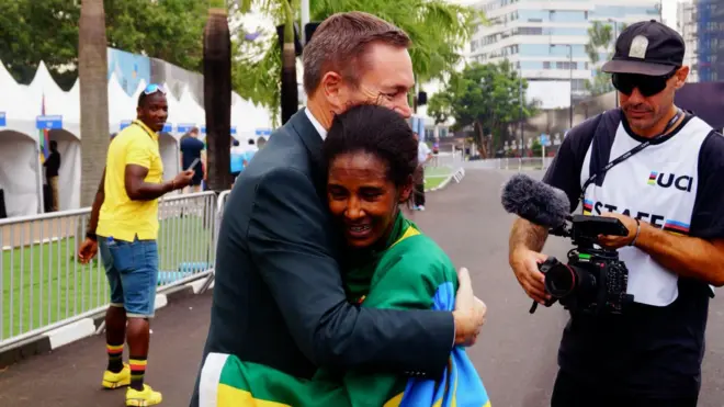 ተቐዳዳሚት ብሽክለታ ጽገ