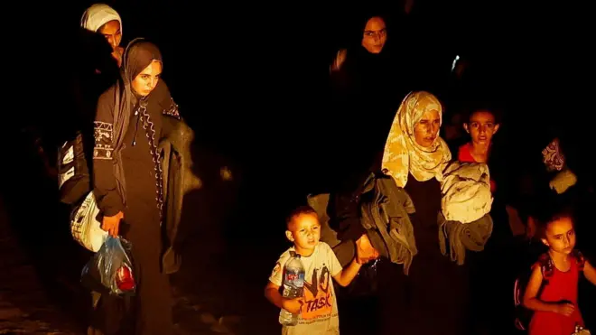 ဇူလိုင်လ ၁ ရက်မှာ ခန်ယူနစ်ကနေ ထွက်ပြေးတိမ်းရှောင်ကြတဲ့ ပါလက်စတိုင်း တွေ 