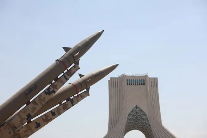 Sirna misaayelaa Iraan, Adda babayii Azadi, Tehraan, Adoolessa 30, 2026