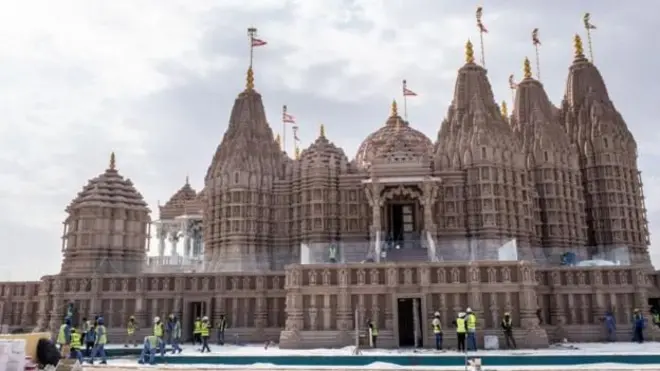 यूएई आणि आखातातील इतर मुस्लिम देशांत आधी हिंदु मंदिरं नव्हती का?