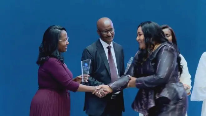 Aadde Roomaan Fiqaaduu gibira amanamummaan kaffaluun yeroo badhaafaman