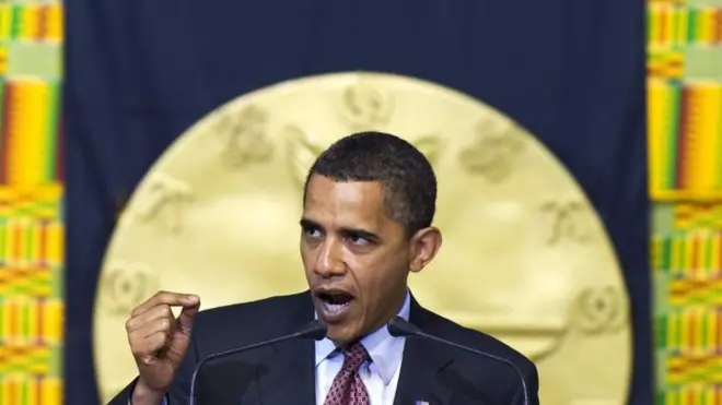 Obama oo u khudbadaynaya baarlamaanka Ghana July 2009