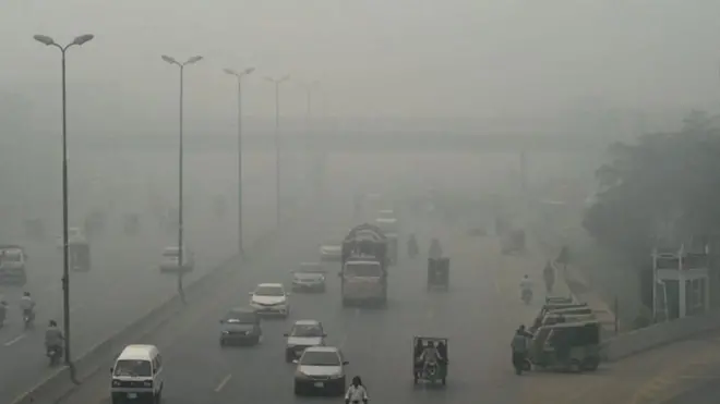 اس دھند میں کاربن مونو آکسائیڈ ، سلفر اور نائٹروجن جیسے زہریلکے مادوں کی مقدار زیادہ تھی