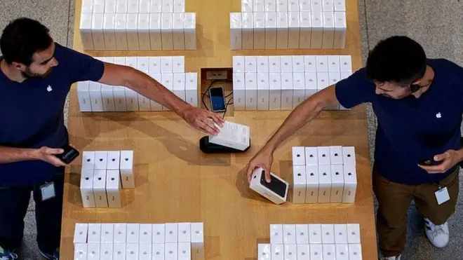 31 دسمبر تک تین ماہ کے عرصے میں سات کروڑ 83 لاکھ آئی فون فروخت ہوئے