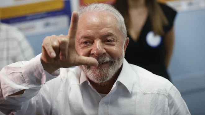 Lula regresará al poder una década más tarde.