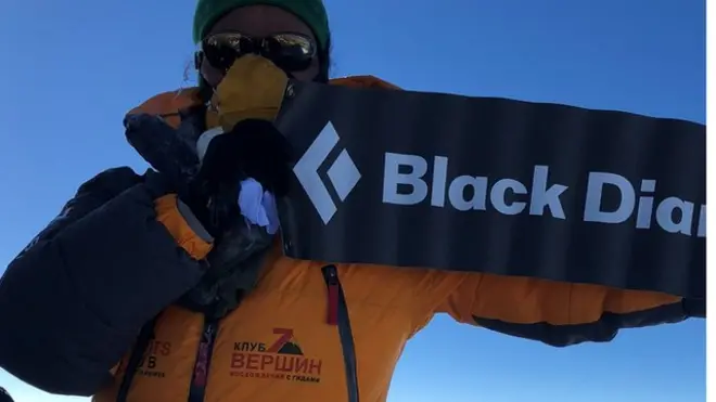 لاكبا خلال المرة التاسعة التي تتسلق فيها جبل إيفرست