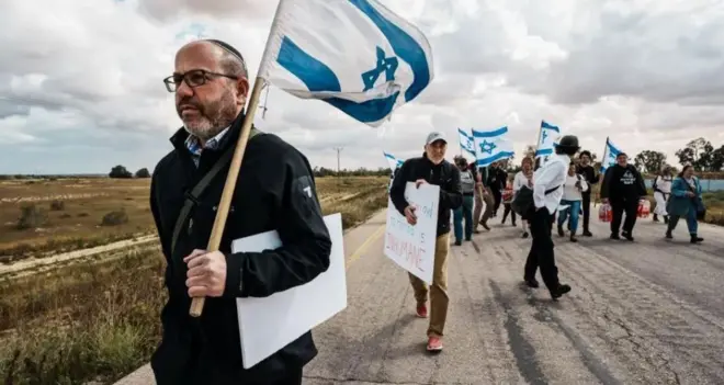 اسرائیلی رضا کار