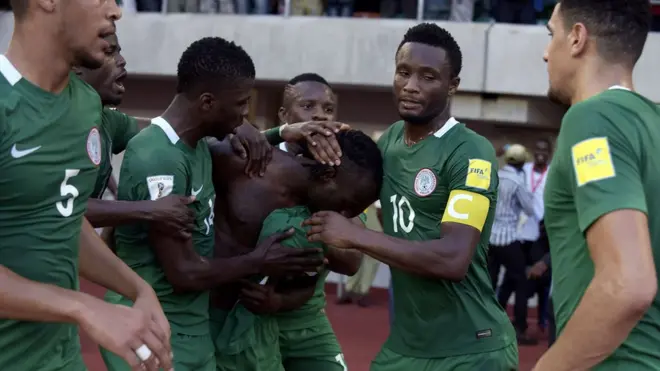 Nigeria and four oda African kontris qualify for di world cup