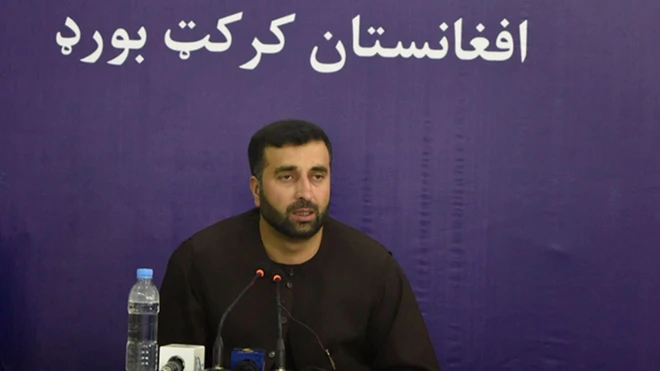 د افغانستان کرېکټ بورډ مشر چارشنبه کابل کې خبري ناسته کې خبرې کولې