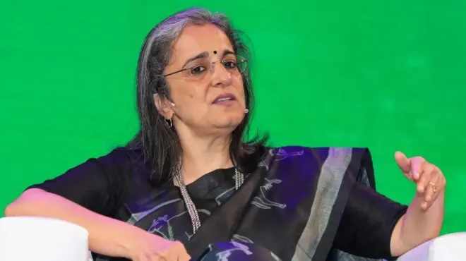 सेबीच्या अध्यक्षा माधबी पुरी बुच