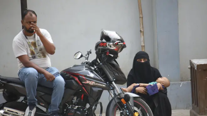 বাংলাদেশে মধ্যবিত্ত শ্রেণী সবসময় বিপাকে থাকে