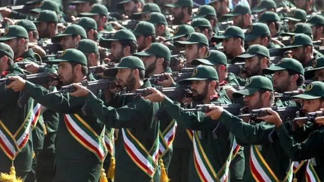 سنہ 1979 میں ایرانی انقلاب کے بعد ملک میں پاسدارانِ انقلاب کا قیام عمل میں لایا گیا تھا جس کا مقصد ایران کے اسلامی نظام کی حفاظت کرنا تھا