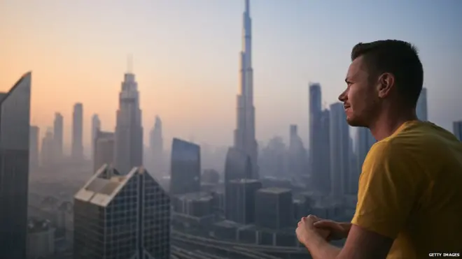 दुबई, युक्रेन, रशिया