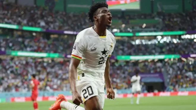 Ghana lead South Korea 3-2