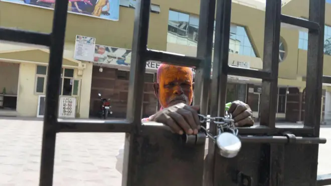 సింగిల్ థియేటర్స్