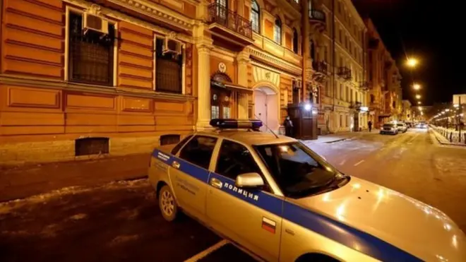 रुस सेंट पीटर्सबर्ग में अमरीकी कॉन्सुलेट को बंद करेगा