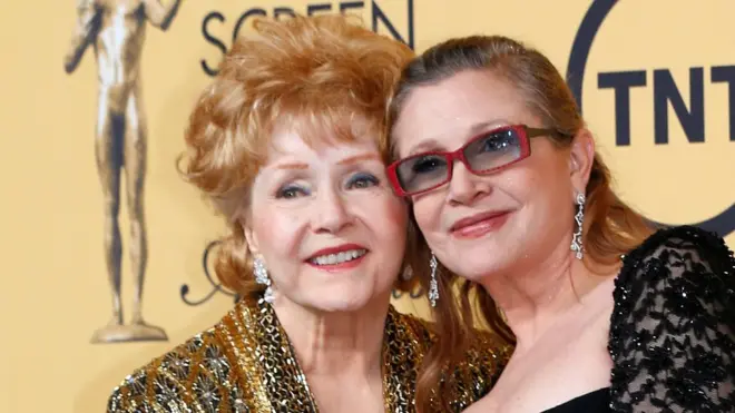 Debbie Reynolds estaba en Los Ángeles luego del fallecimiento de su hija y actriz Carrie Fisher, quien murió a los 60 años.
