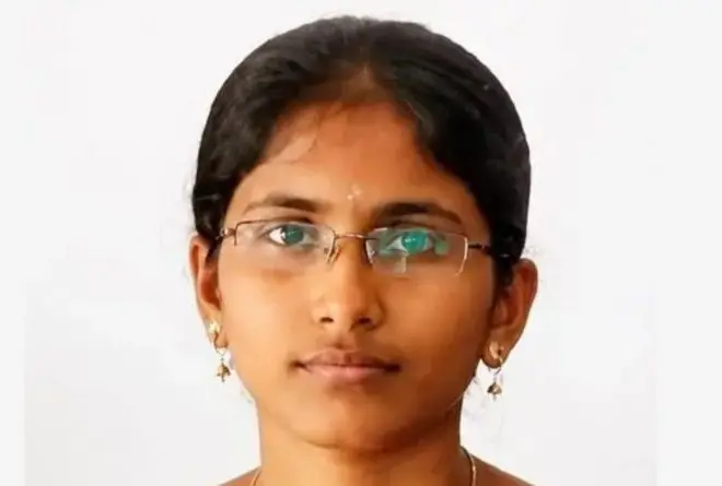 انڈین خاتون