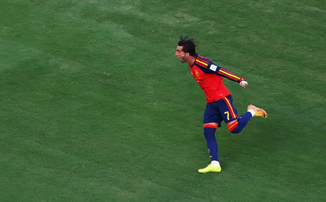 Ferran Torres logo depois de marcar o gol do título espanhol