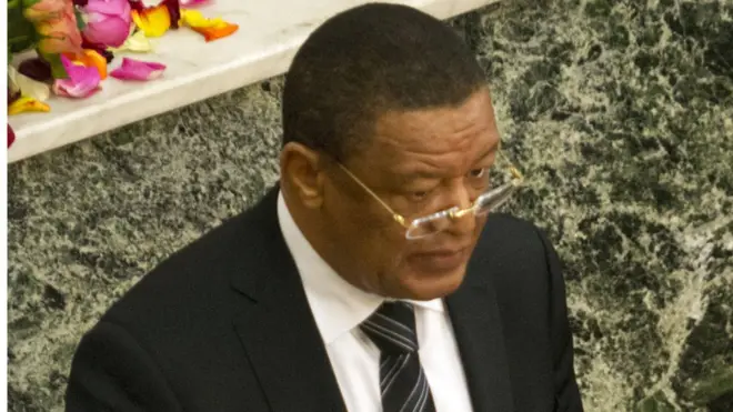 Pirezidaant Dr. Mulaatu Tashoomaa